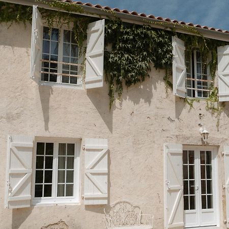 Domaine De Bassibe Panzió Ségos Kültér fotó