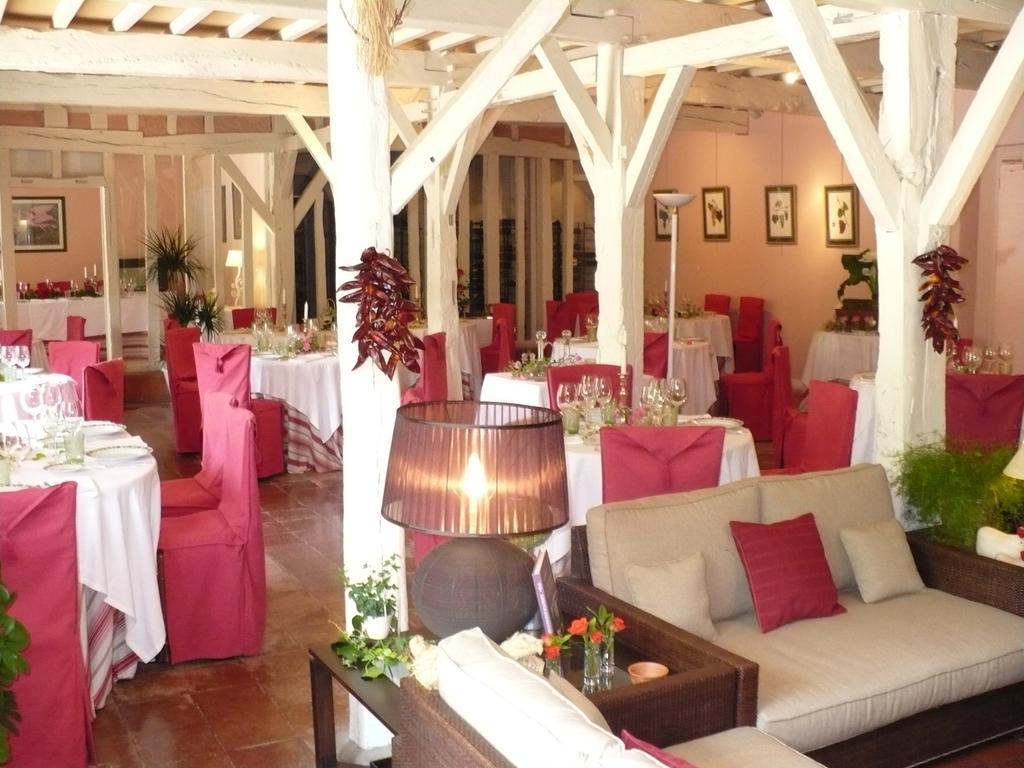 Domaine De Bassibe Panzió Ségos Kültér fotó