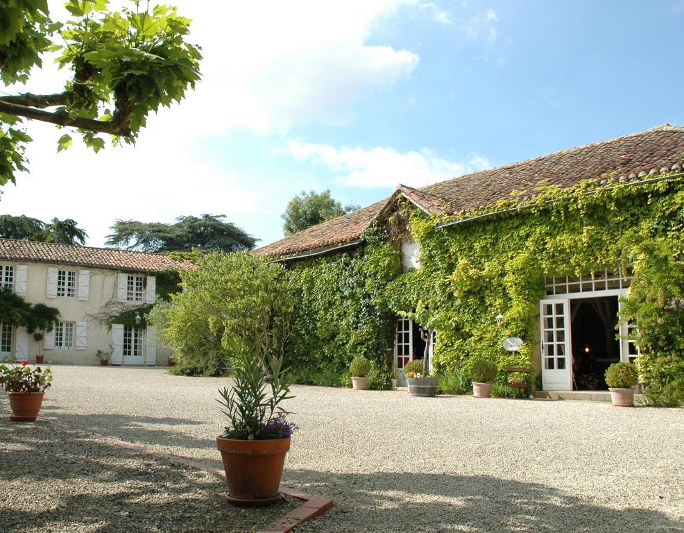Domaine De Bassibe Panzió Ségos Kültér fotó
